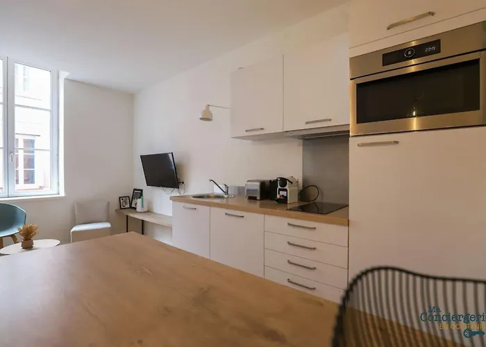 Dv4 Hyper-centre Metro & Gare